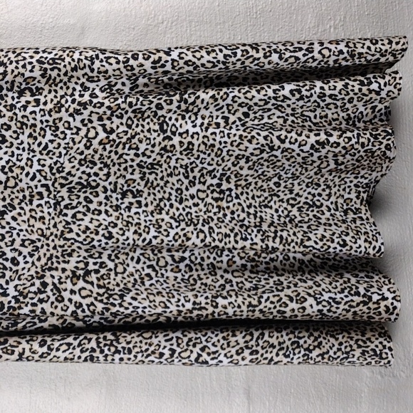 Chico's Tan Multicolored Leopard Print Asymmetrical Waist Pleated Midi Skirt - Picture 3 of 12